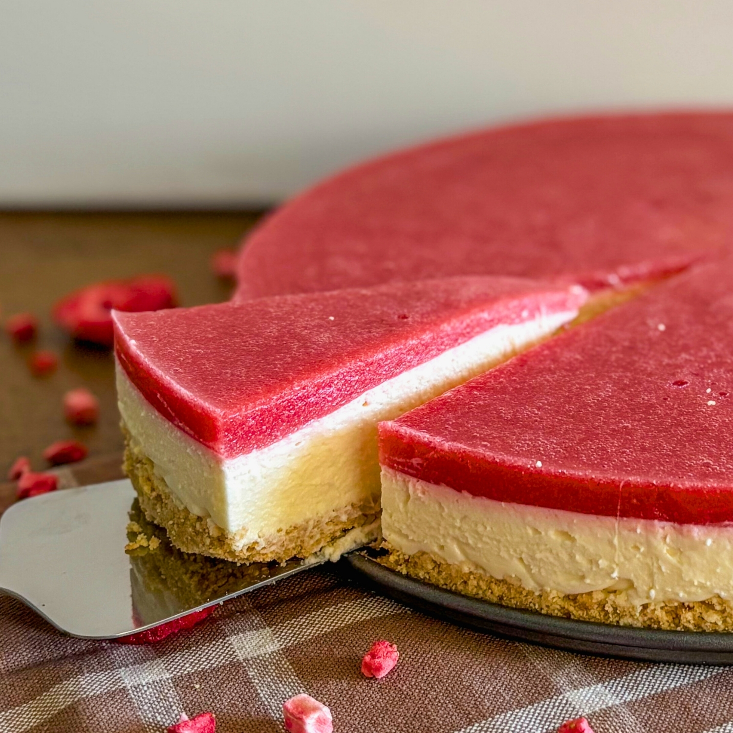 Cheesecake med frugtmousse – håndlavet dessert fra ChocoLykke