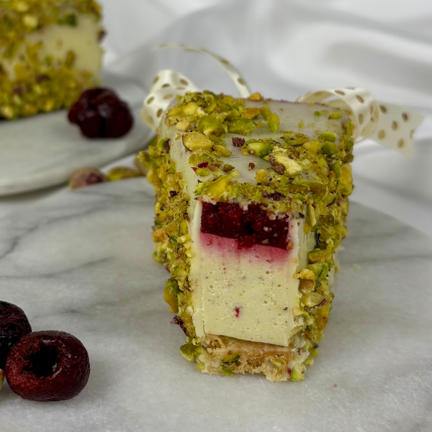 "Første Kærlighed" pistacie, kirsbær, mælkchokolade - Billede 2